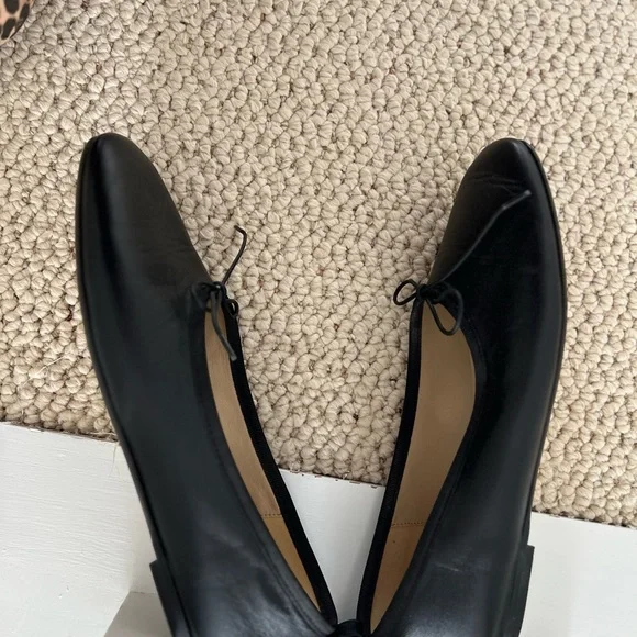 Everlane Black Leather The Ballet Flat Size 9 - Picture 2 of 4
